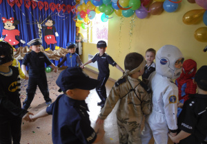 Bal karnawałowy w przedszkolu