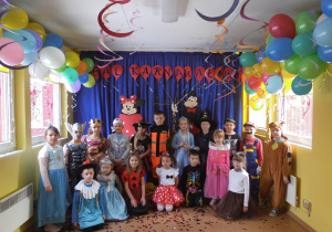 Bal karnawałowy w przedszkolu